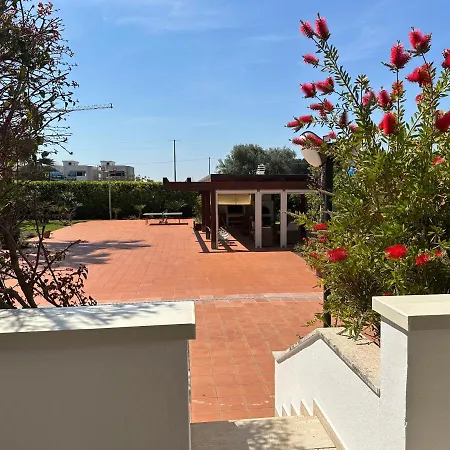 Antonia Sul Mare Con Piscina Torre A Mare *