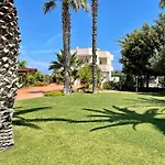 Antonia Sul Mare Con Piscina Torre A Mare * 巴里