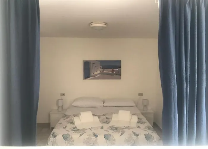 Antonia Sul Mare Con Piscina Torre A Mare Bari