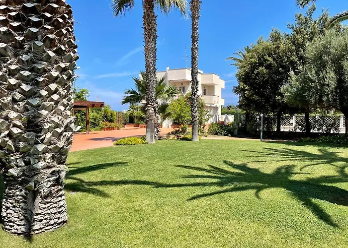 Antonia Sul Mare Con Piscina Torre A Mare * Bari